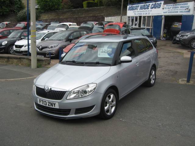 Skoda Fabia 1.2 FABIA SE TSI 85 Estate Petrol Silver