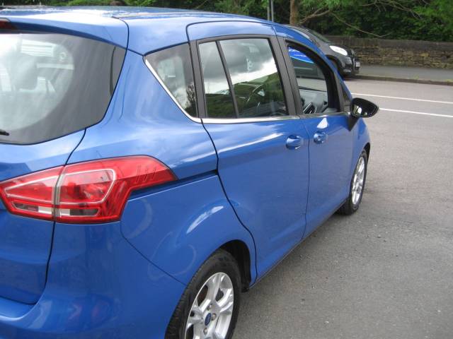 2014 Ford B-MAX 1.4 B-MAX ZETEC