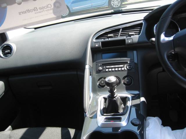 2014 Peugeot 3008 1.6 3008 ACTIVE HDI