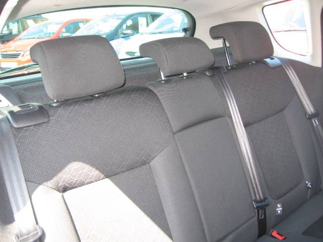 2014 Peugeot 3008 1.6 3008 ACTIVE HDI