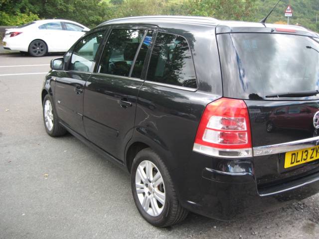 2013 Vauxhall Zafira 1.8 ZAFIRA DESIGN