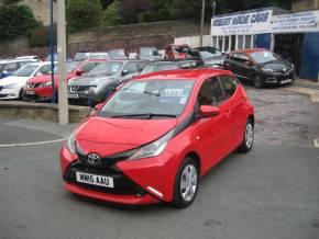 TOYOTA AYGO 2015 (15) at Robert Wade Cars Halifax