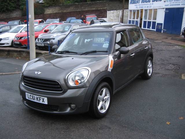 Mini Mini Countryman 1.6 COUNTRYMAN ONE D Hatchback Diesel Grey