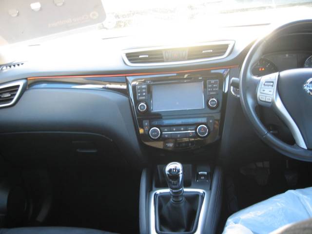 2015 Nissan Qashqai 1.5 QASHQAI N-TEC + DCI