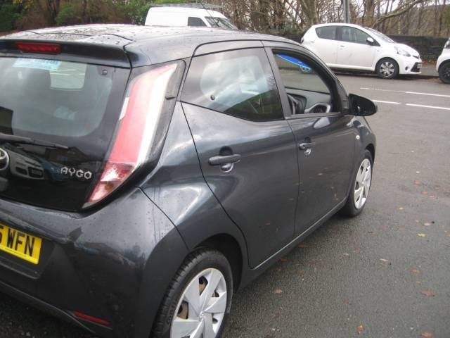 2015 Toyota Aygo 1.0 AYGO X-PLAY VVT-I