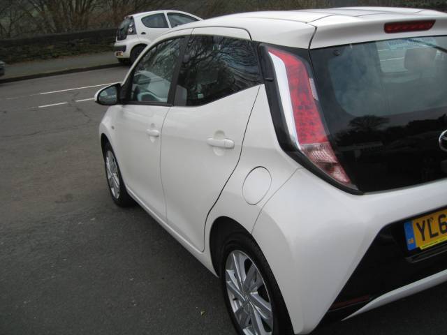 2015 Toyota Aygo 1.0 AYGO X-PRESSION VVT-I