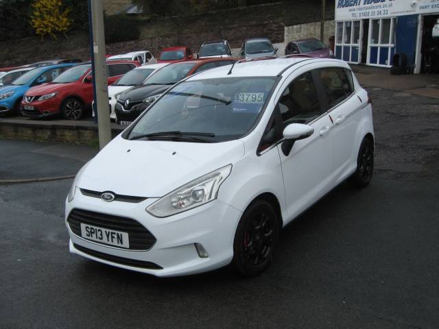 Ford B-MAX 1.4 B-MAX ZETEC MPV Petrol White