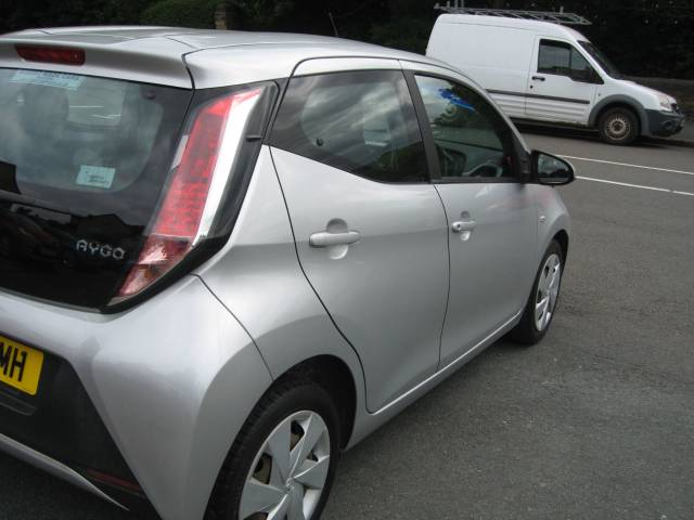 2015 Toyota Aygo 1.0 AYGO X-PLAY VVT-I