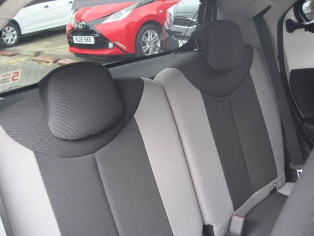 2017 Toyota Aygo 1.0 AYGO X-PRESS VVT-I