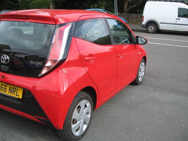 2017 Toyota Aygo 1.0 AYGO X-PLAY VVT-I