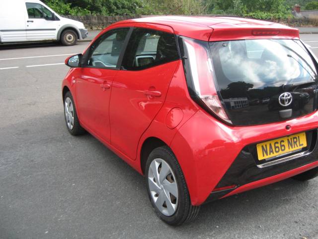 2017 Toyota Aygo 1.0 AYGO X-PLAY VVT-I