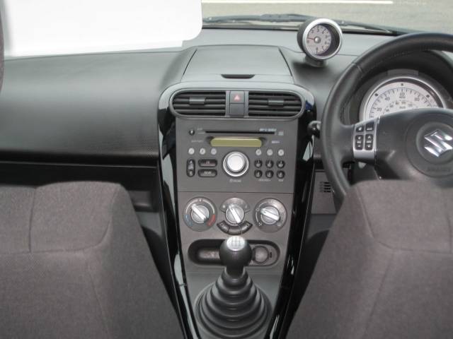 2014 Suzuki Splash 1.0 SPLASH SZ2
