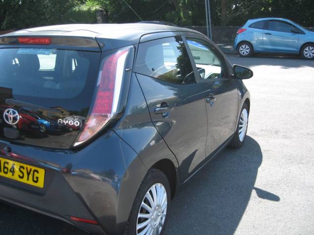 2014 Toyota Aygo 1.0 AYGO X-PLAY VVT-I