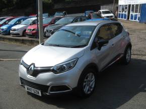 RENAULT CAPTUR at Robert Wade Cars Halifax