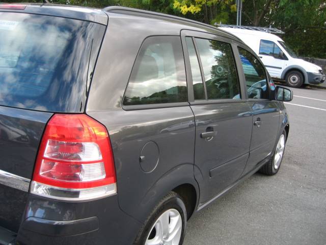2014 Vauxhall Zafira 1.8 ZAFIRA EXCLUSIV